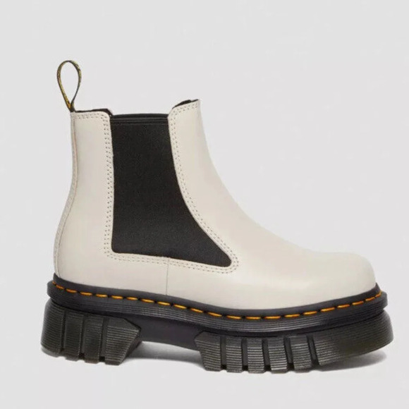 DR. MARTENS-Audrick PlatformChelsea Boot-Cobblestone Gray Leather-Sz 41-9-NWOB
